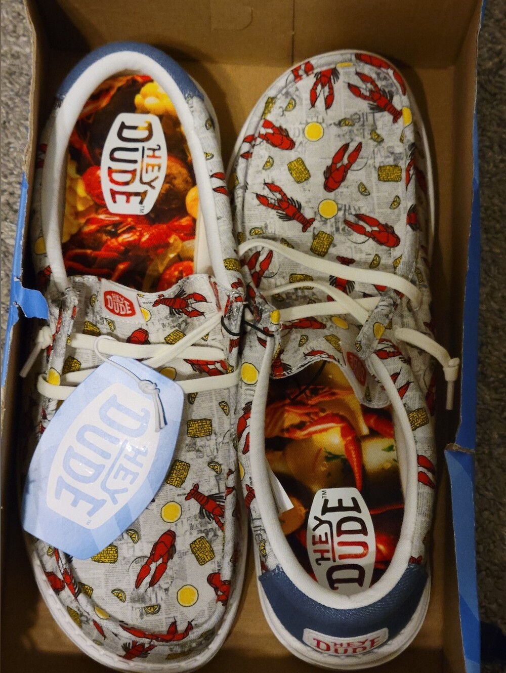 Hey Dude Men's Size 11 Shoes Crawfish Boil Cajun Fun Wendy Limited Edition